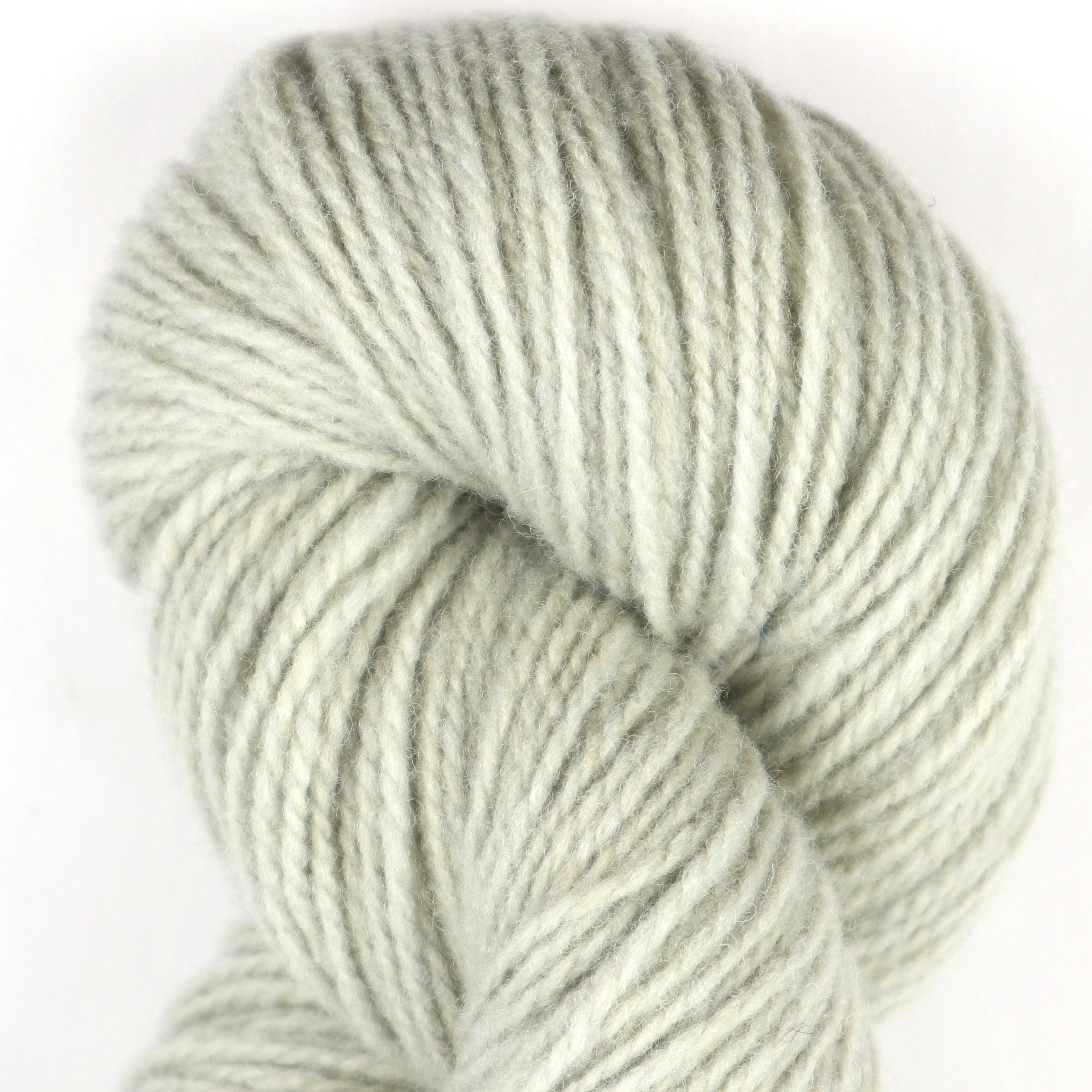 Bild mit Strickgarn in der Farbe Heller Jurafels
